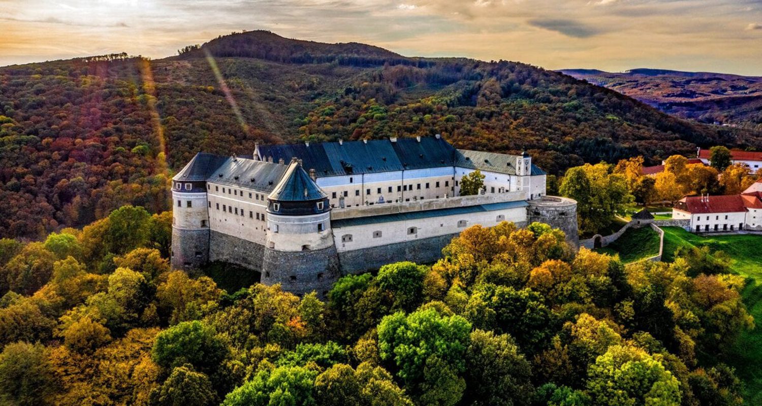 Hrad Červený kameň